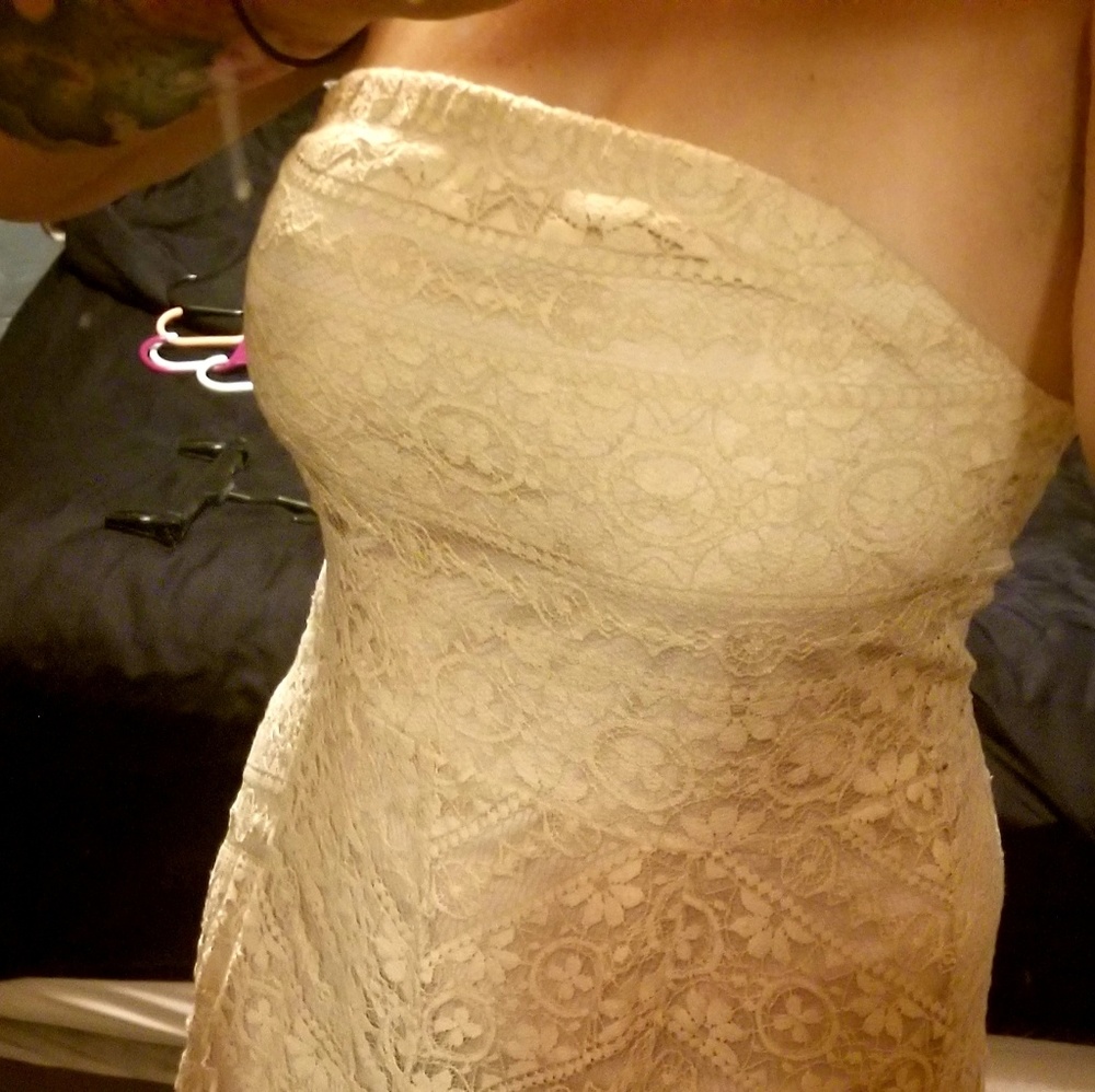 Boho lace, vintage look strapless dress